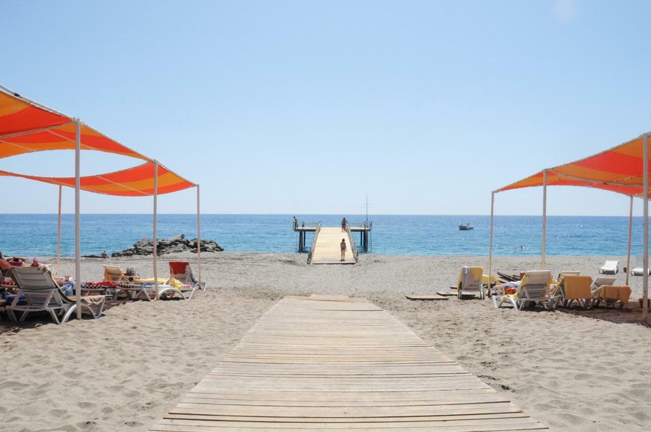 Gold City 1+1 Villa In Free Aquapark Alanya Exterior foto